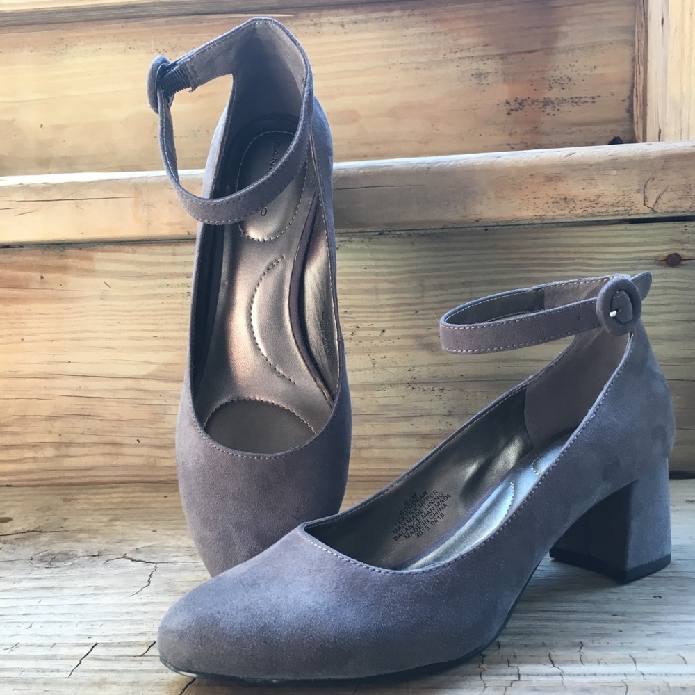Bandolino steel gray suede odear pump ankle strap